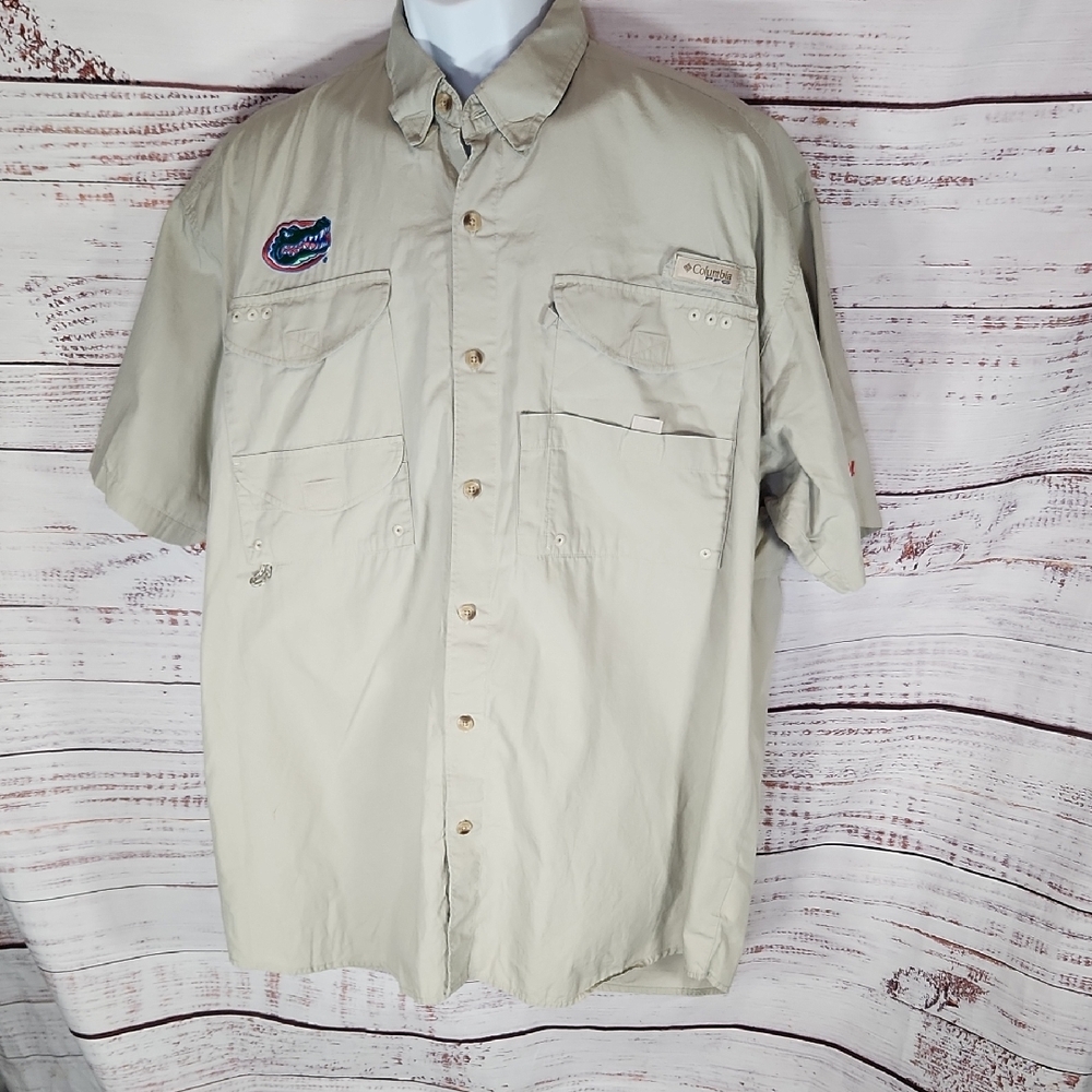 Columbia PFG Gator Beige Short Sleeve Button-Up Shirt